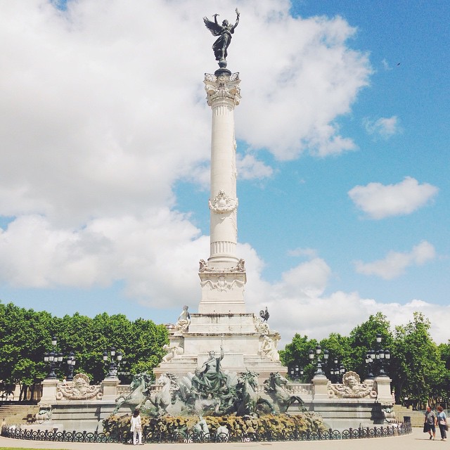 28-This Is Glamorous-Bordeaux-May:June 2015