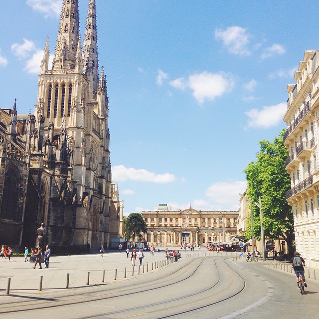 48-This Is Glamorous-Bordeaux-May:June 2015