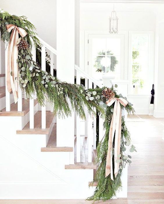 A Festive Slideshow: 13 Images of Perfect Holiday Inspiration