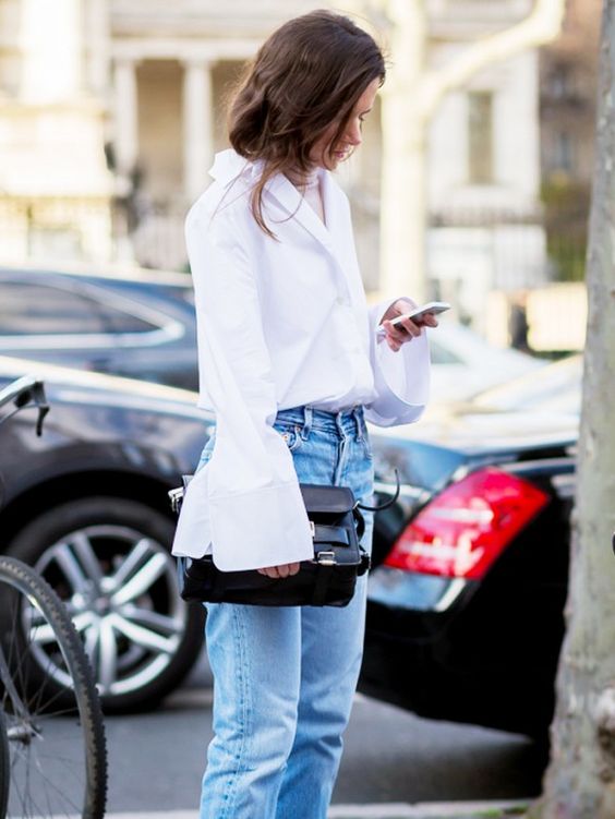 Style Inspiration | The Edit: How to Wear Mom Jeans & a Shopping Guide