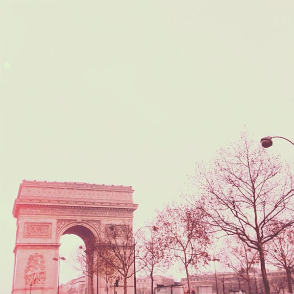 {travel | iphone : photographs of paris & learning to let go}