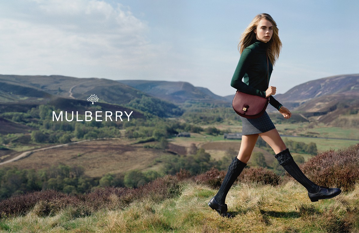 Ad Campaign : Cara Delevingne by Tim Walker for Mulberry