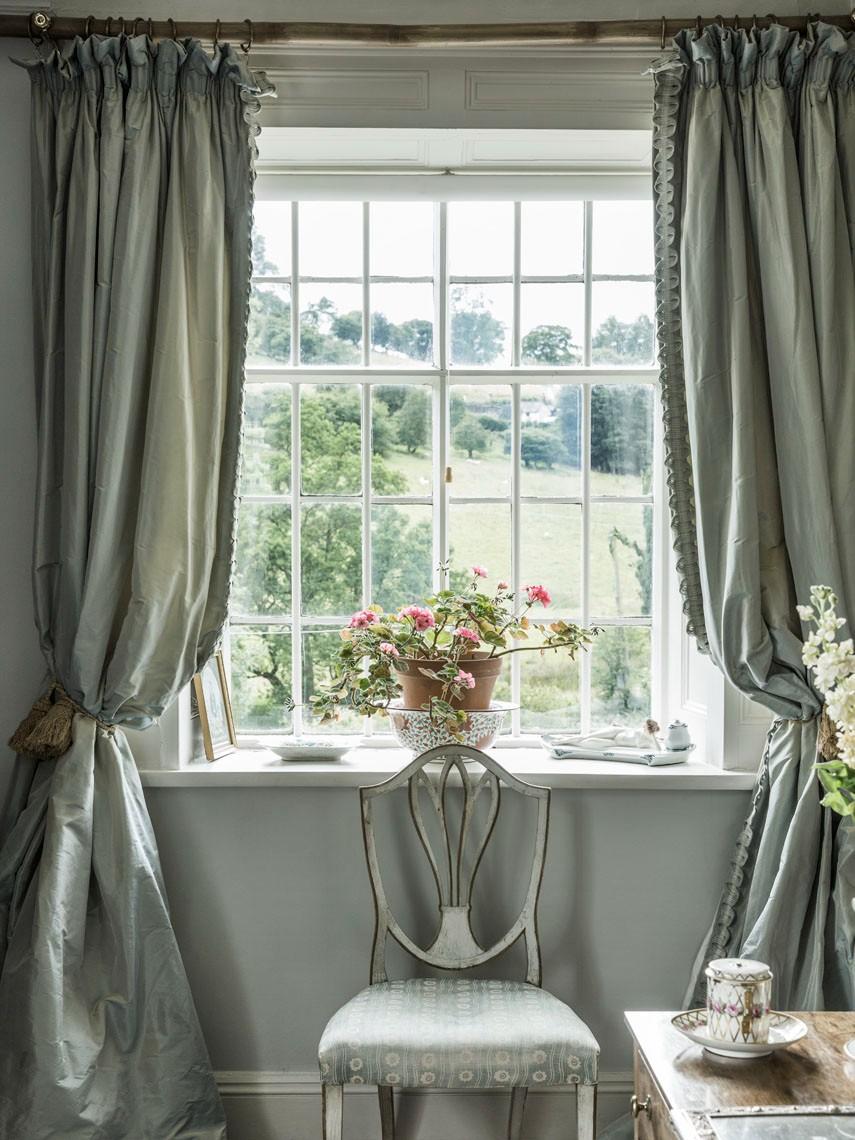 Décor Inspiration | At Home With: Jane Ormsby Gore, Welsh Countryside