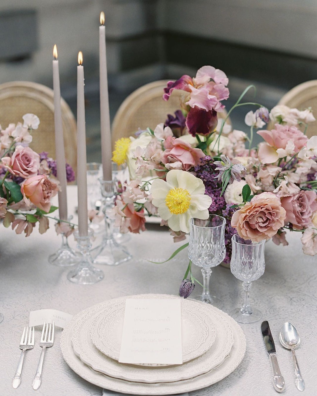 Design | Beautiful Tabletop Inspiration for the Easter Long Weekend