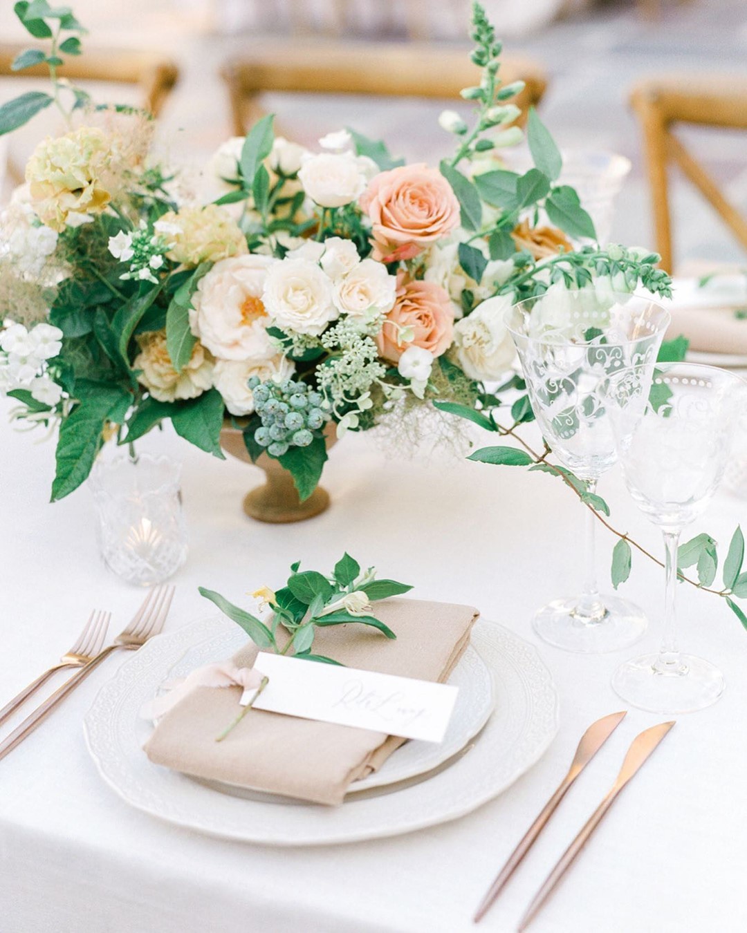 Design | Beautiful Tabletop Inspiration for the Easter Long Weekend