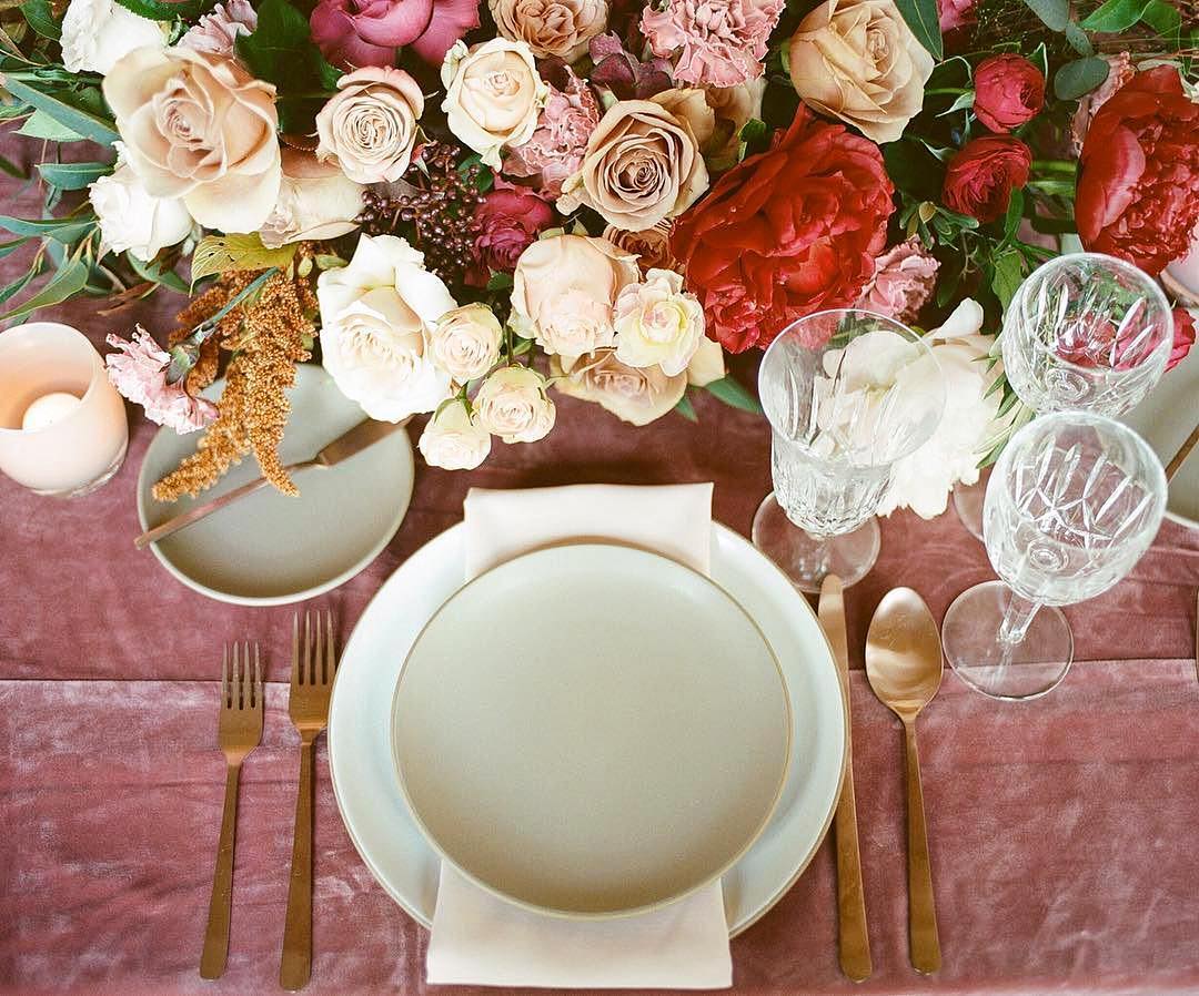 Design | Beautiful Tabletop Inspiration for the Easter Long Weekend