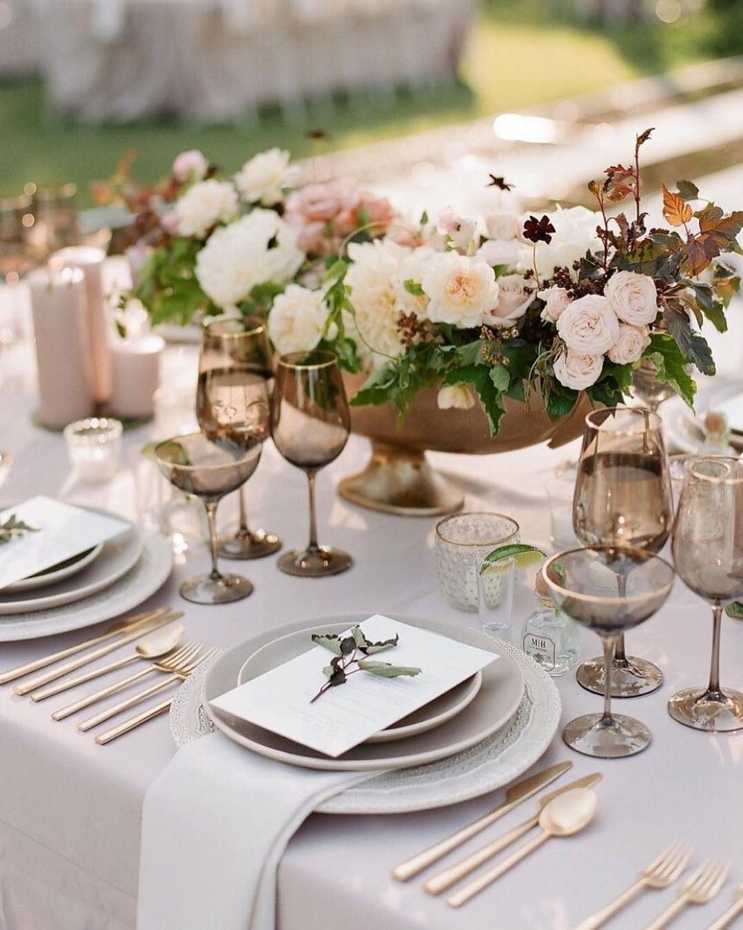 Design | Beautiful Tabletop Inspiration for the Easter Long Weekend