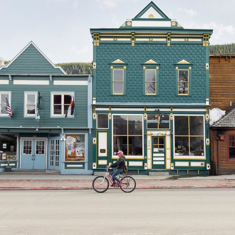 crested-butte-town-crop_h
