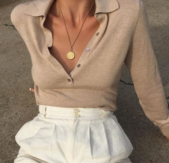 Style Inspiration: How to Wear Delicate Gold Jewellery