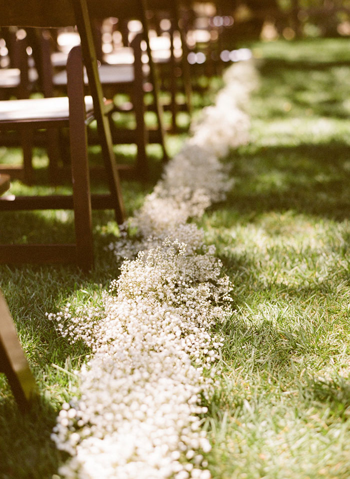 Style File: The Surprising Return of Baby’s Breath