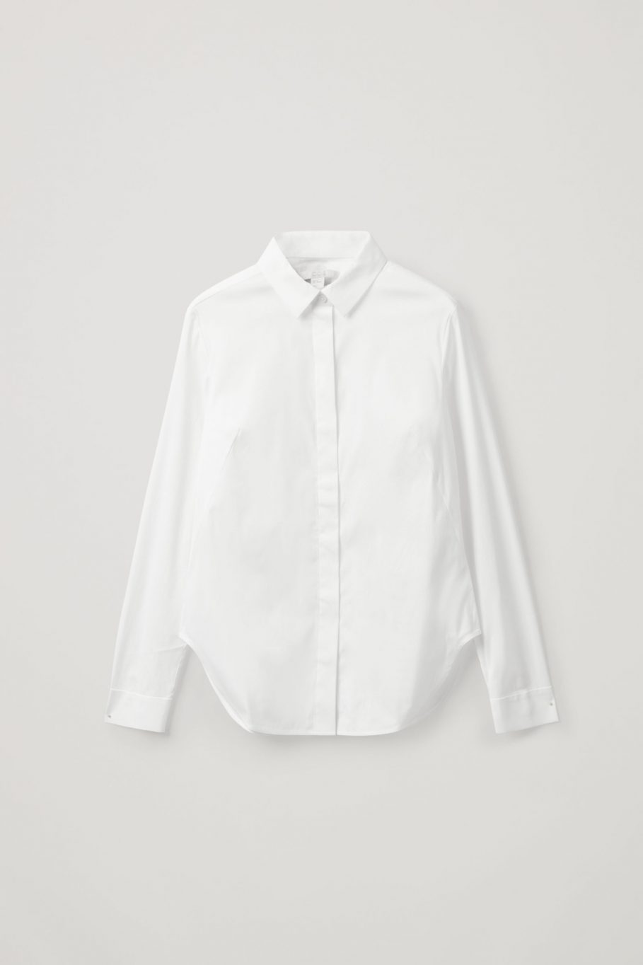 Spring Style Staple: The White Shirt :: TIG | Digital Publication