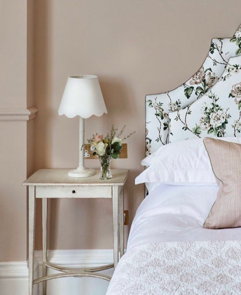 Jonquil by Edward Bulmer Natural Paint